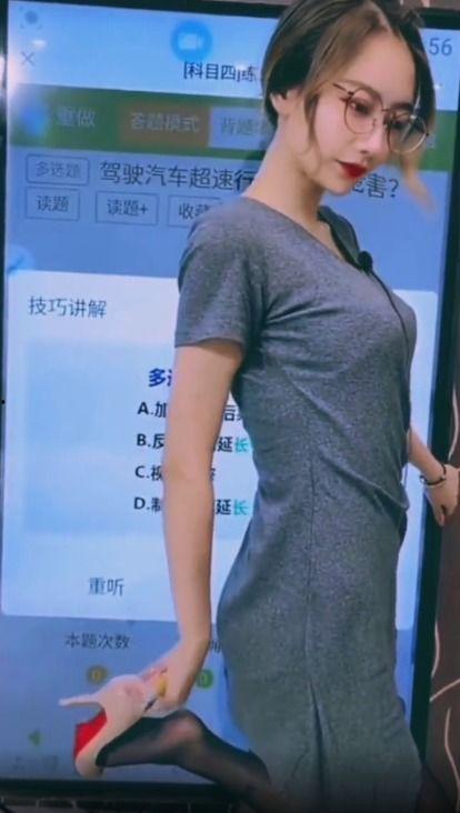德国熟女丝袜网红视频,德国熟女网红的性感魅力揭秘